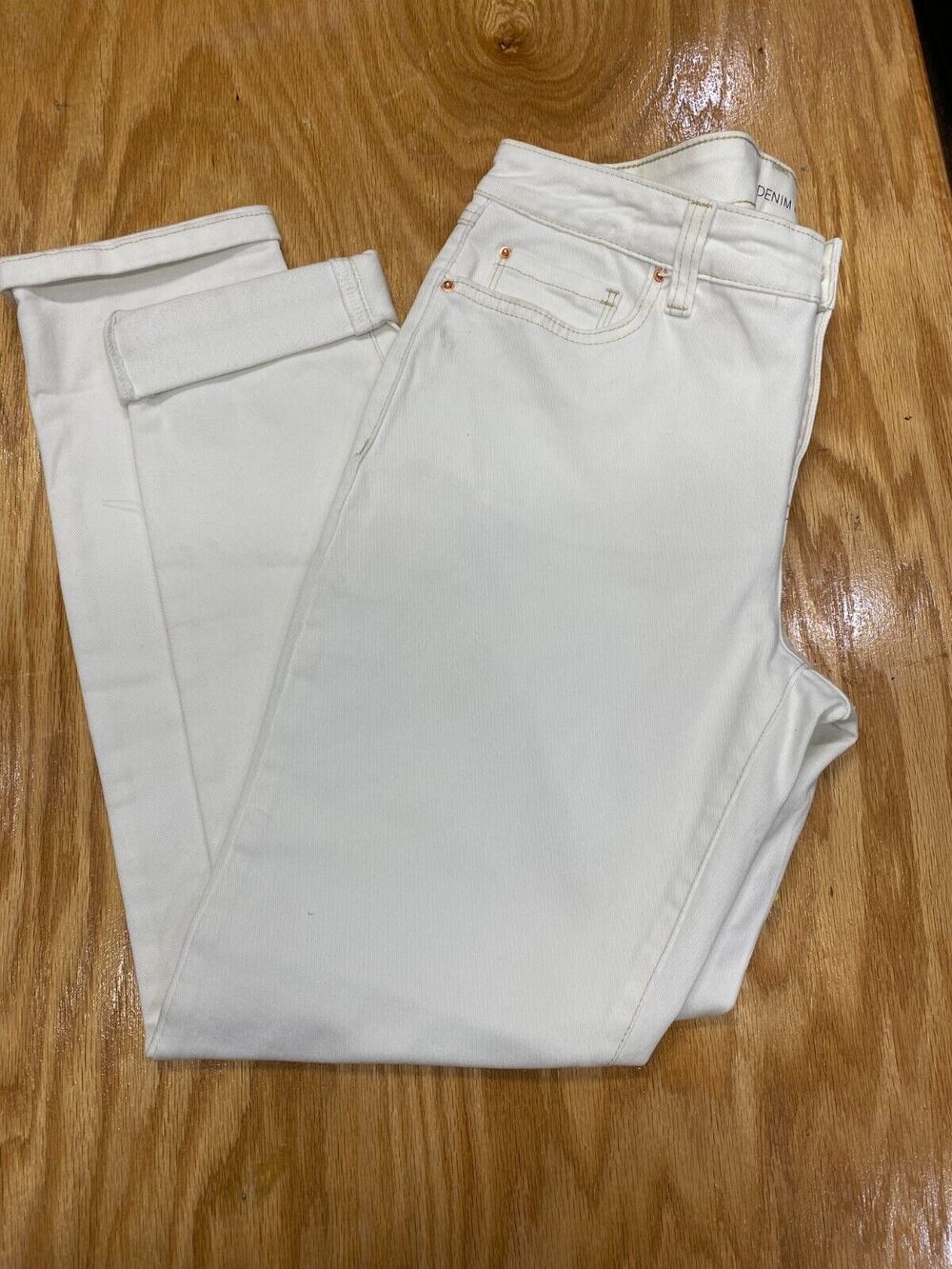 INC International Concepts Straight Jeans Womens 6/28 White Denim Mid Rise B61